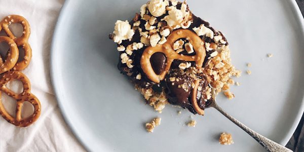 Popcorn-pretzel-fudge-bars